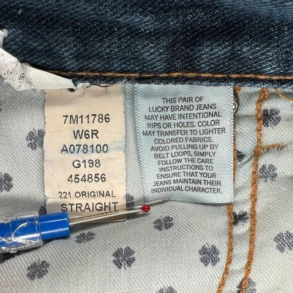 Lucky Brand Men's Size 31 221 Original Straight Leg Jeans - Picture 12 of 12